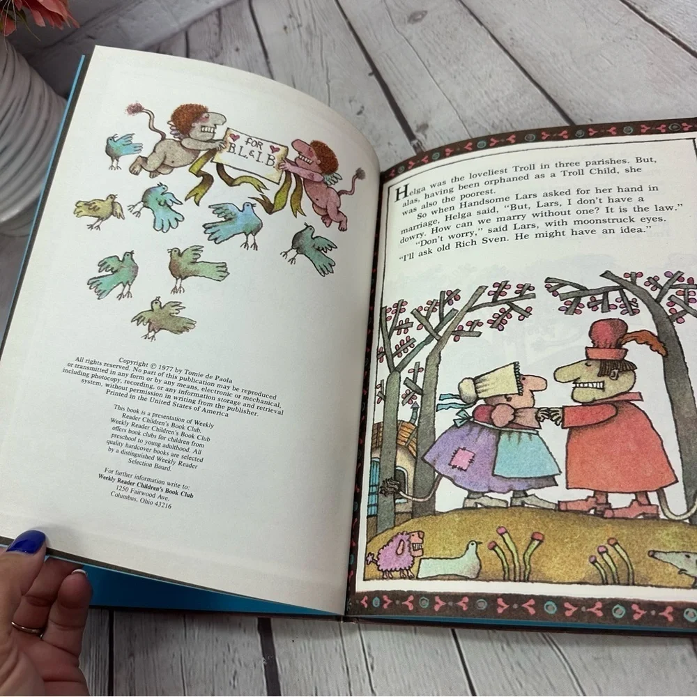 vintage 1977 Helga's Dowry a troll love story hardcover Book by Tomie de Paola